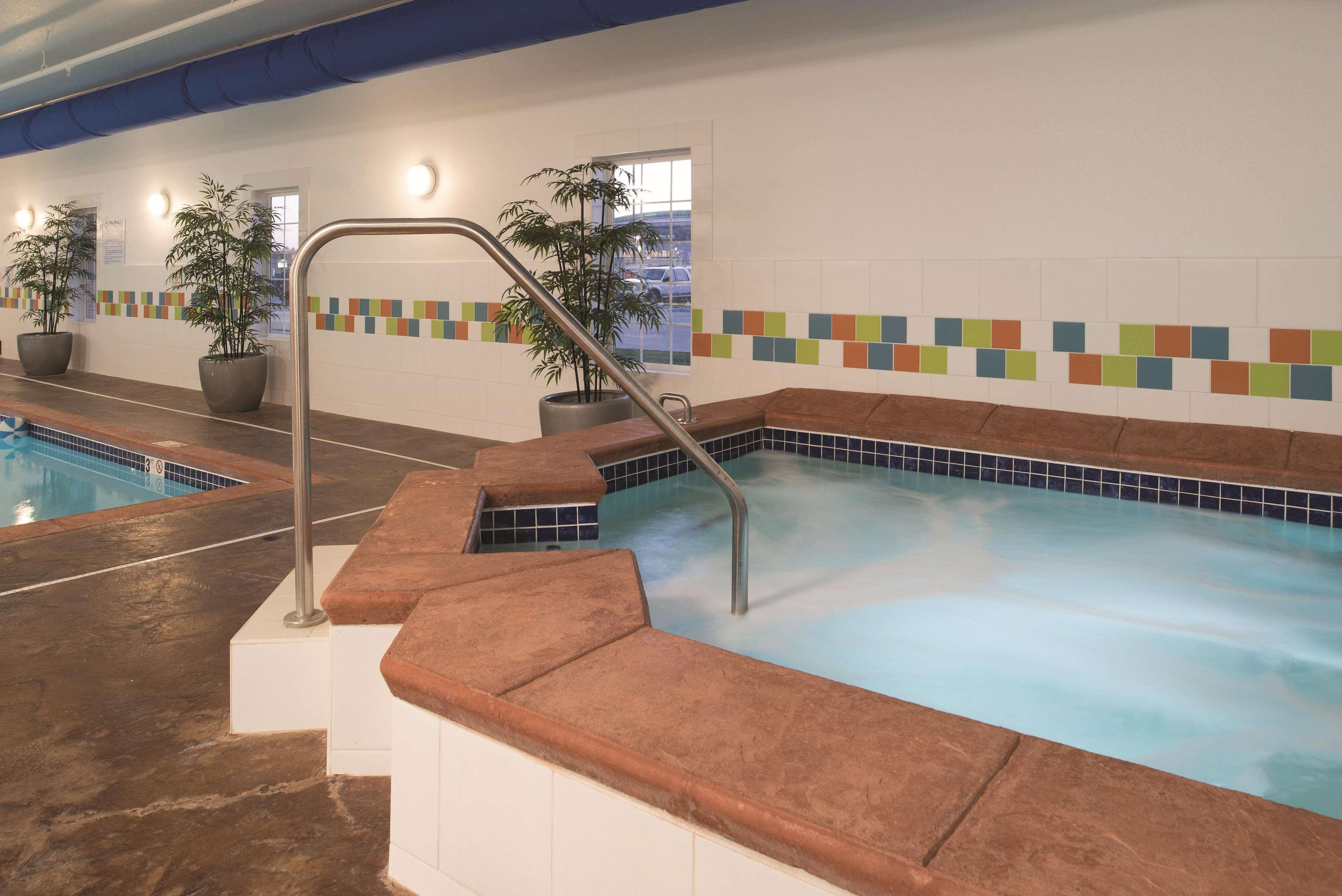 La Quinta By Wyndham Grand Forks Hotel Luaran gambar