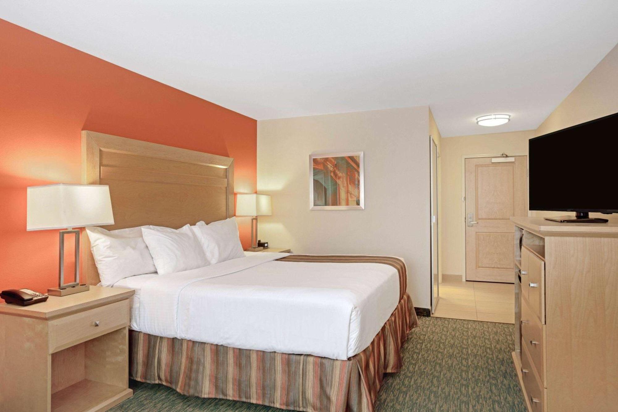 La Quinta By Wyndham Grand Forks Hotel Luaran gambar